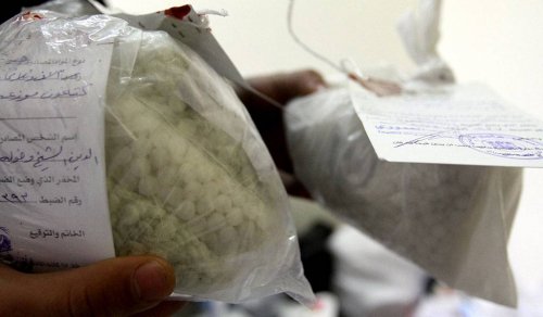 Syrians Turn to Drugs to Forget the Burden of War