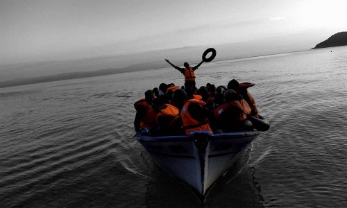 "من الموت إلى الجحيم"... لاجئون من غزّة إلى اليونان يروون تفاصيل رحلتهم القاسية
