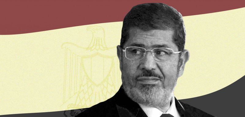 كيف تكتب عن محمد مرسي وأنت من مناهضي خطابه الديني وعقيدته السلفيّة؟