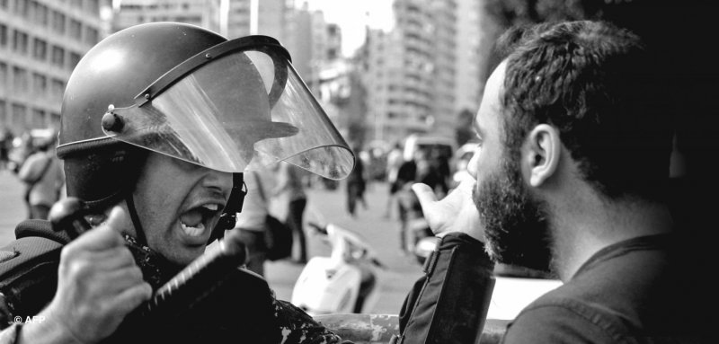 شهادات متظاهرين لبنانيين: الأمن استخدم 