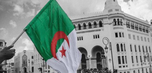 "محاكمة ماراثونية"... سجن 4 متظاهرين جزائريين والتهمة "عرقلة الانتخابات"