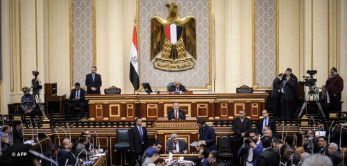"يعكس رضا السيسي عن الوضع الداخلي"... تعديل وزاري "غير مرضٍ" في مصر