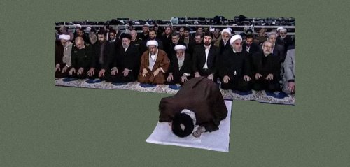 روحاني غادر قبل انتهاء خامنئي من الصلاة... توتر بين الرجلين القويين في إيران؟