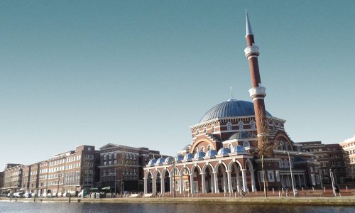 بعث جديد للعمارة الإسلامية... جولة على مساجد هولندا ورسائل الاختلاف والاندماج