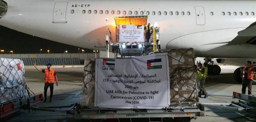 "من يدري، العالم يتغيّر"... أول طائرة إماراتية في تل أبيب لنقل مساعدات "إنسانية"
