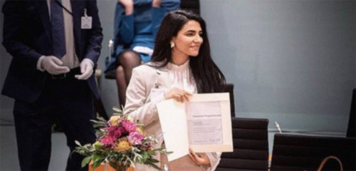 "لا نجاح من دون نساء"... لاجئة سورية تحصد جائزة "الاندماج" في ألمانيا