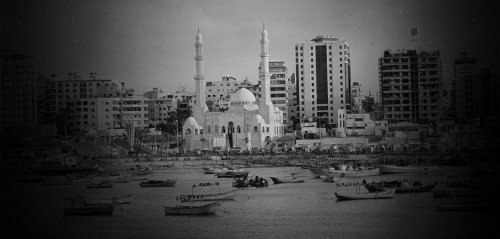 غزّة... أن نعيش على مدار اليوم في بيت عزاء بسبب المساجد