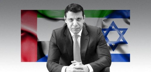 "المفضل لدى الإسرائيليين"... هل لعب دحلان دور الوسيط في الاتّفاق الإماراتي الإسرائيلي؟