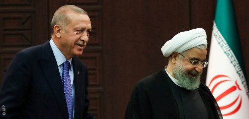 على ضوء التطبيع الإماراتي... اجتماع روحاني وأردوغان يُطلق مسار تحالف جديد