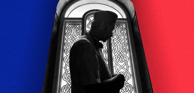 الإسلام القنصلي في فرنسا... كيف تسيطر دول إسلامية وعربية على جالياتها؟