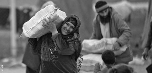 ضغوط دولية على روسيا للسماح بمرور المساعدات الإنسانية إلى السوريين
