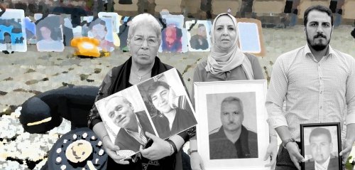 يعيشون على أمل أن "يرنّ بخبر عن الأحبة"... الهاتف رفيق عائلات المخفيين/ات قسراً في سوريا