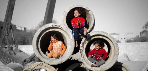 قواعد سعادة أبناء غزّة في عهد حماس