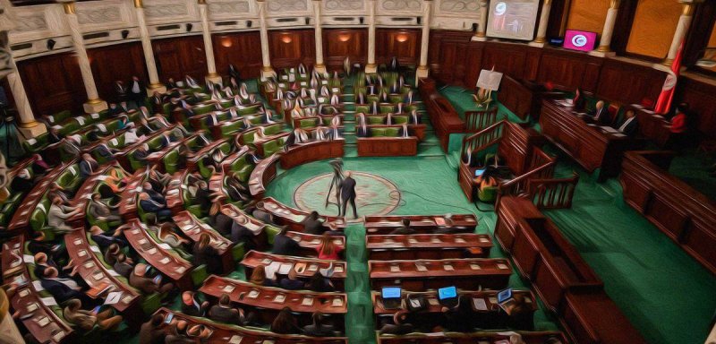 استمرار تجميد البرلمان إلى نهاية عام 2022... إعلانات قيس سعيّد تثير المواقف المتباينة