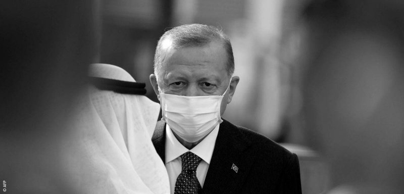 كيف حوّلت المصالح الاقتصادية أردوغان "العدوّ" إلى "ضيف كبير" يرعى السلام؟