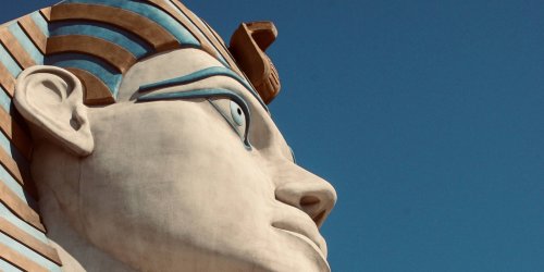 "نحن خير امتداد للمصريين القدماء"...  رحلة في عالم مليء بالأسرار والحكايات المثيرة