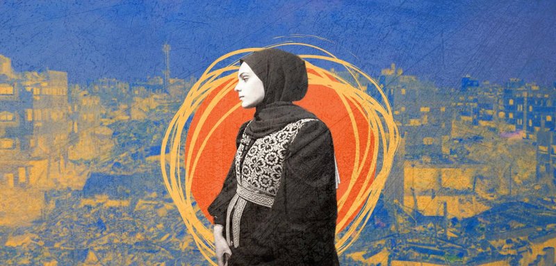 "عمري 22 عاماً وفقدت 22 شخصاً"... زينب تستعيد عائلتها عبر الفن بعد عام من انتشالها من تحت الأنقاض