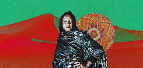 الفنانة عزيزة براهيم لرصيف22: ليس لدينا أرض، ونقاوم بثقافتنا الصحراوية