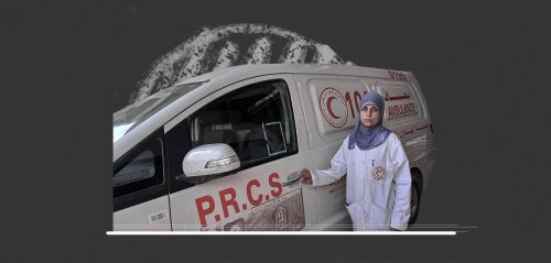 How do they survive the horrors of war and the burden of family? The stories of Gaza's female relief workers