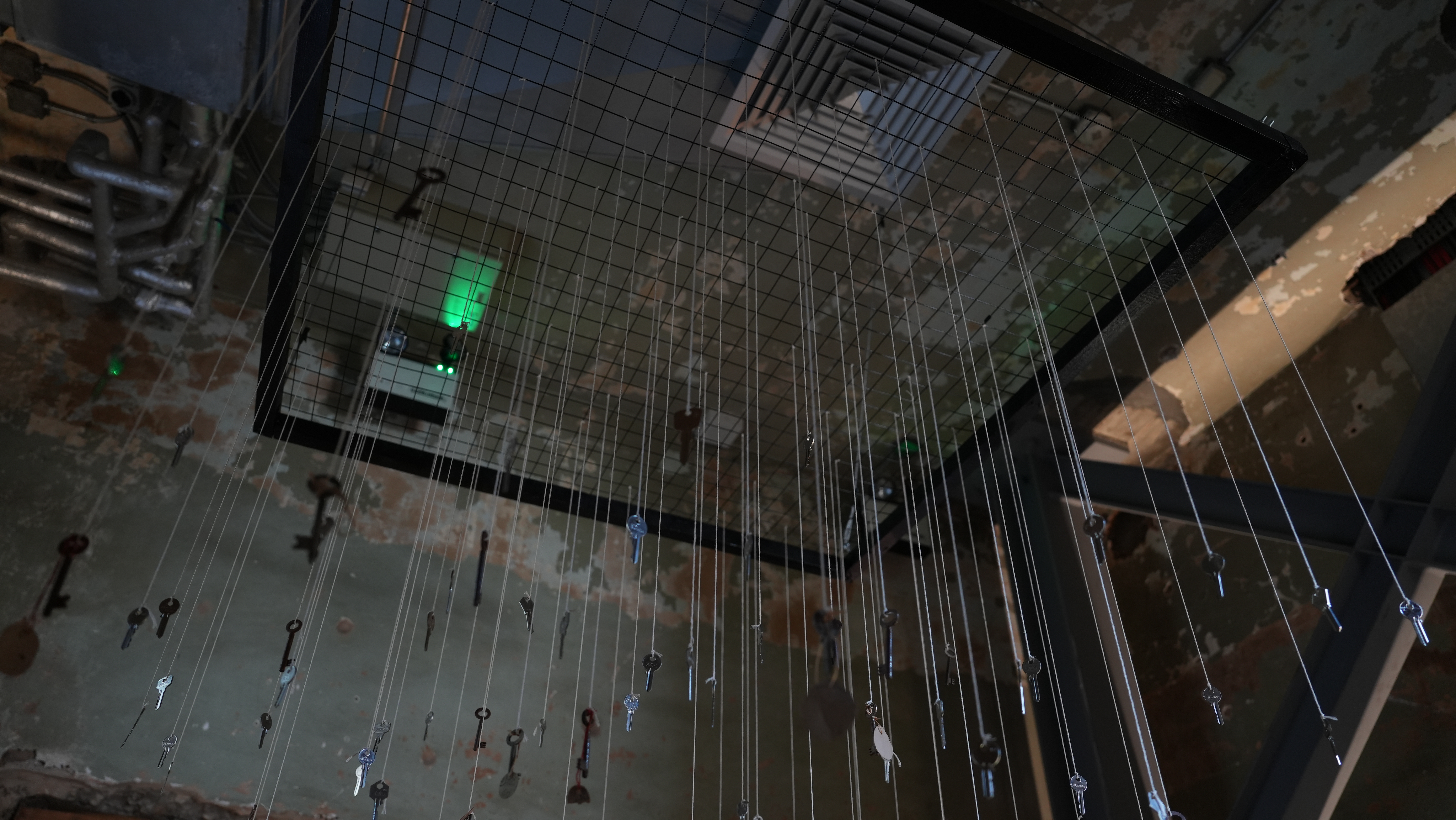 Keys to homes in South Lebanon that have been abandoned during war or destroyed by the Israeli army. Beirut, Lebanon. April 2025. (Photo courtesy of Adeeb Farhat). 