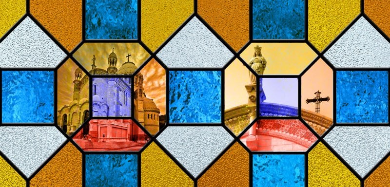 ماذا تفعل السيدة الإفريقية فوق بحر الجزائر؟