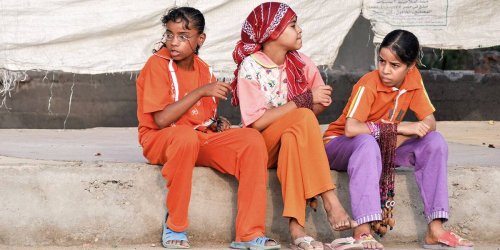 السير بعكس التيار في مصر: نائب يقترح خفض سن زواج الفتيات