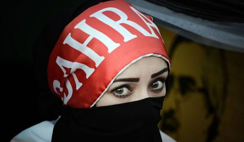 هل ارتفعت وتيرة زواج الشباب البحرينيين بأجنبيات؟