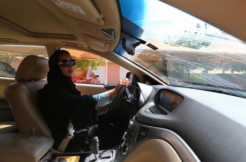 ملف قيادة المرأة في السعودية: الماضي والحاضر والمستقبل