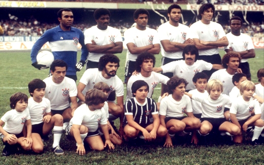 ‪Corinthians‬، النادي الذي حارب الديكتاتورية