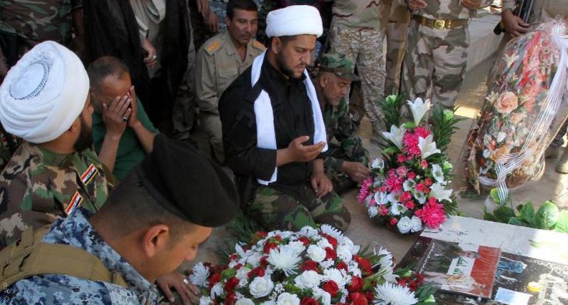 العراقيون يحوّلون موقع "مجزرة سبايكر" إلى مزار يصفه البعض بأنه مقدّس
