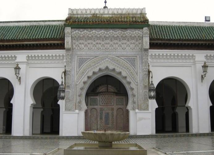 أقدم الجامعات العربية