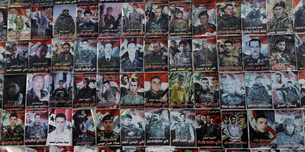 صور "الشهيد البطل الملازم شرف" تملأ مناطق العلويين في سوريا