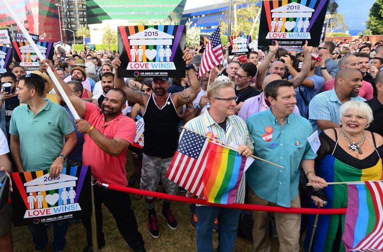 كيف تعاطى العالم العربي مع تشريع زواج المثليين في الولايات المتحدة؟