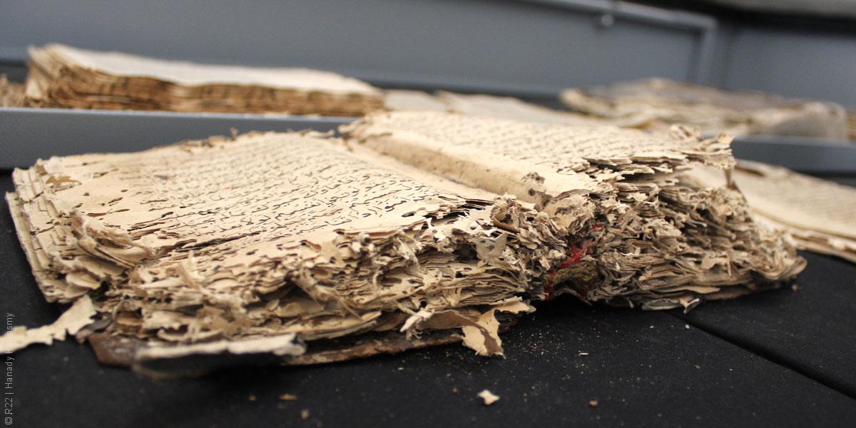 إنقاذ ثروة مخطوطات المسجد الأقصى قبل ضياعها​