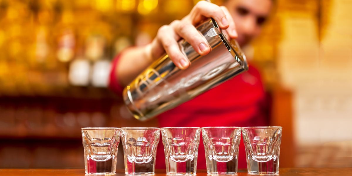 الطرق الملتوية للحصول على الكحول في قطر