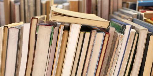 نظرة على 8 سنوات من جائزة "البوكر"
