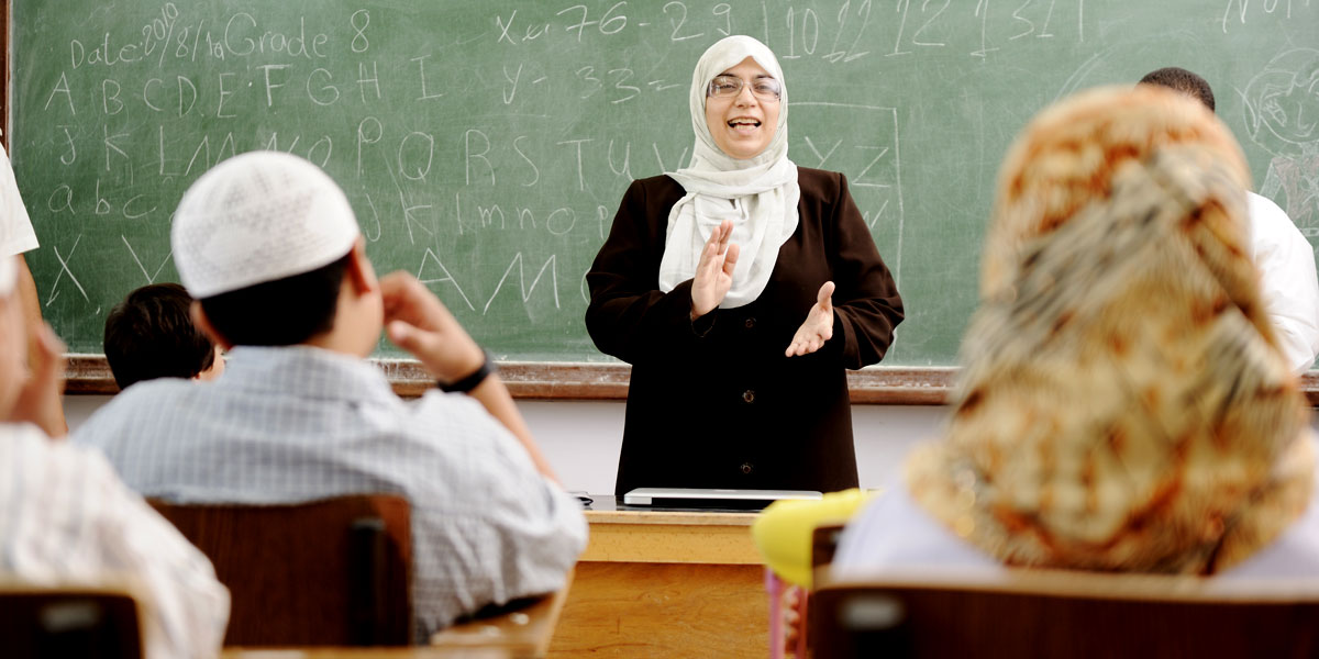 التربية الدينية أهم العوامل لاختيار مدرسة طفلكم في الأردن