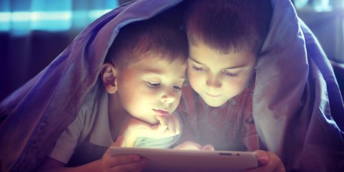 3asafeer تطبيق يقرأ القصص لأطفالكم بالعربية
