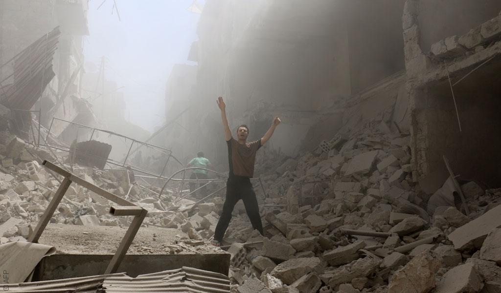 حلب تحترق وجنون في مواقع التواصل الاجتماعي