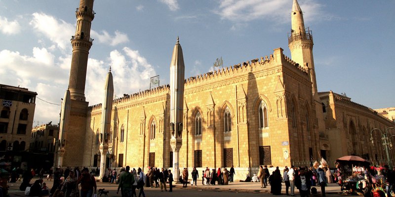 جولة على آثار الرسول في مساجد القاهرة