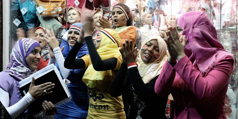 التشجيع النسائي... معركة نساء مصر في المدرجات