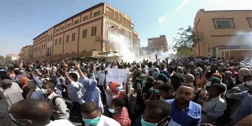احتجاجات السودان: العفو الدولية تقدر الضحايا بـ 37 قتيلاً والبشير يتحدث عن "خونة"