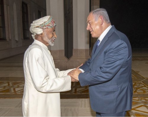 نتنياهو يزعم موافقة سلطنة عمان على تحليق الطائرات الإسرائيلية عبر مجالها الجويّ 