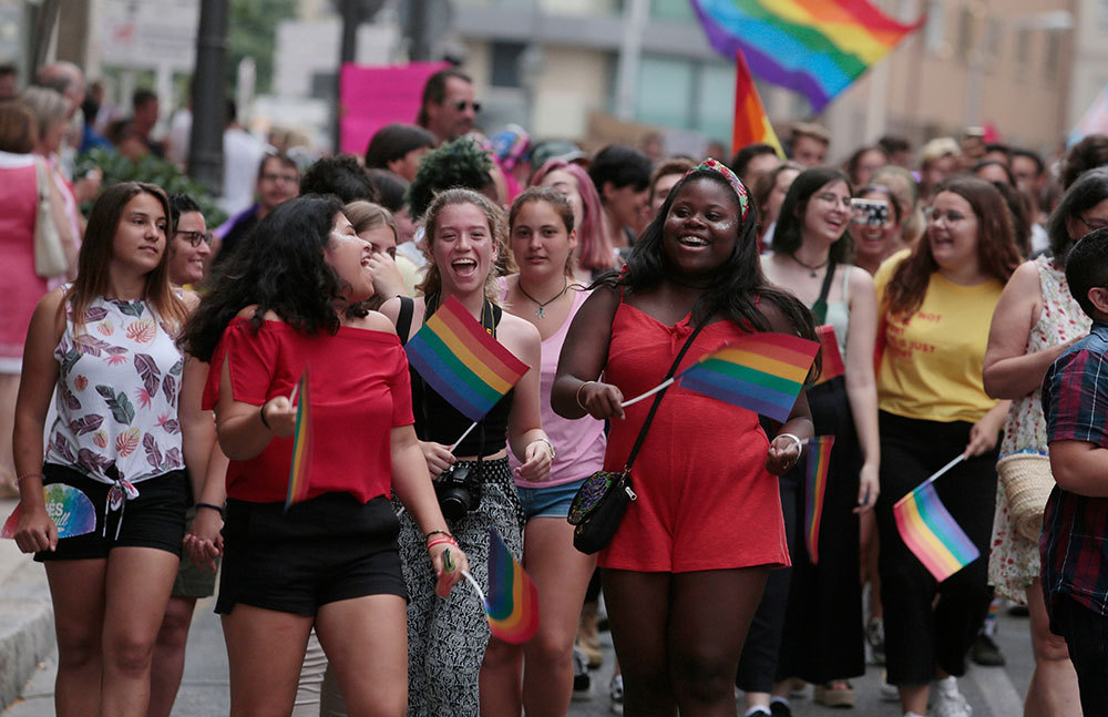 ديزني لاند المثليين...هذه أكثر المدن لُطفاً مع مجتمع الميم