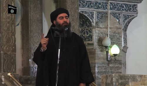 يتجول حراً بملابس عصرية..أبو بكر البغدادي حيٌّ في سوريا