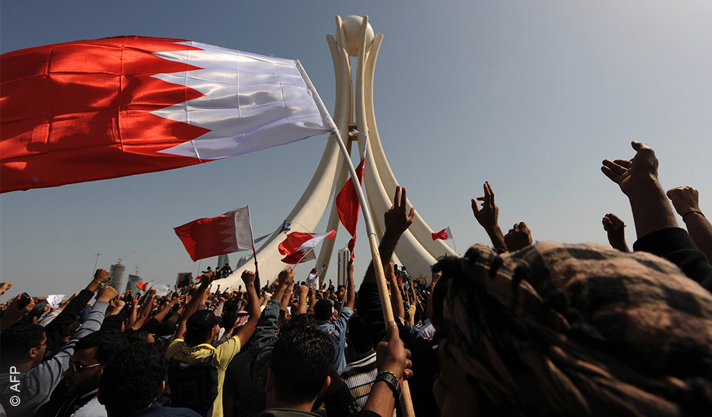 في الذكرى الثامنة لثورة الورود في البحرين…من ينقذ حكيم العريبي؟